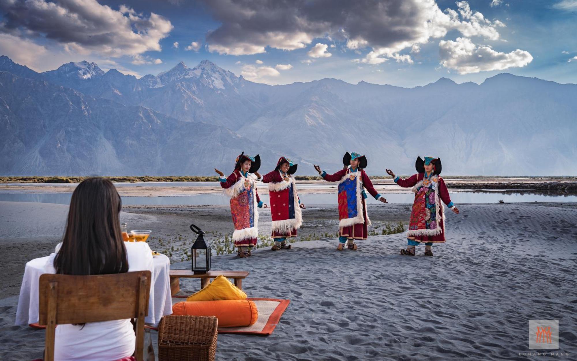 Готель Lchang Nang Retreat-The House Of Trees-Nubra Valley Sumur Екстер'єр фото