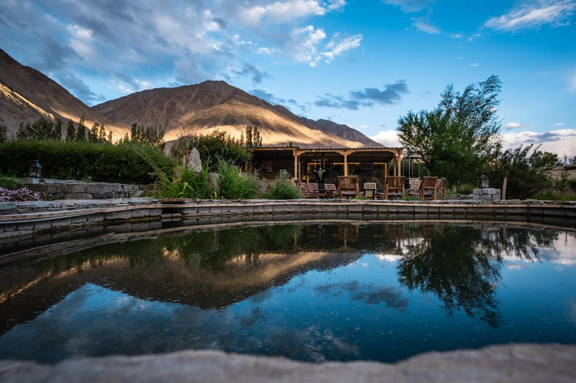 Готель Lchang Nang Retreat-The House Of Trees-Nubra Valley Sumur Екстер'єр фото